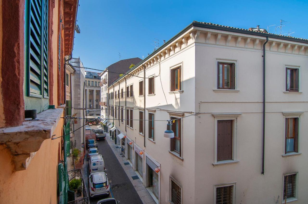 Апартаменти Il Cuscino Di Giulietta - 2 Min From Arena Верона Екстер'єр фото
